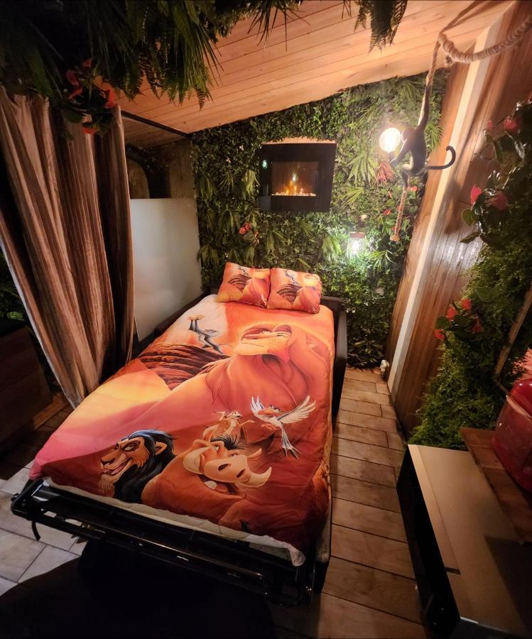 Indiana Jones A 10 Minutes Du Parc Disneyland Conde-Sainte-Libiaire 외부 사진